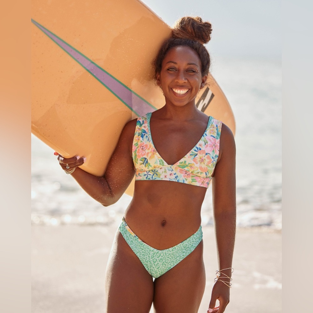 Billabong โข Sweet Tropics Reversible Floral Plunge Bikini Top | Lowrider Bottoms - Picture 2 of 16